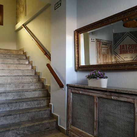 Hostal Becerril Becerril de la Sierra Esterno foto