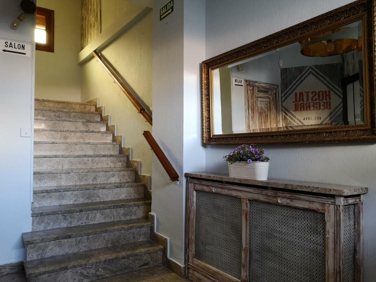 Hostal Becerril Becerril de la Sierra Esterno foto